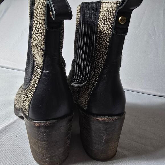 Ugg Camden Exotic Chelsea Boot Women's Size 7.5 - Picture 4 of 13